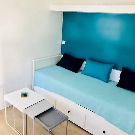 Отель Maison De Charme Au Coeur D'anglet Англе