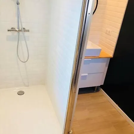Отель Maison De Charme Au Coeur D'anglet Англе